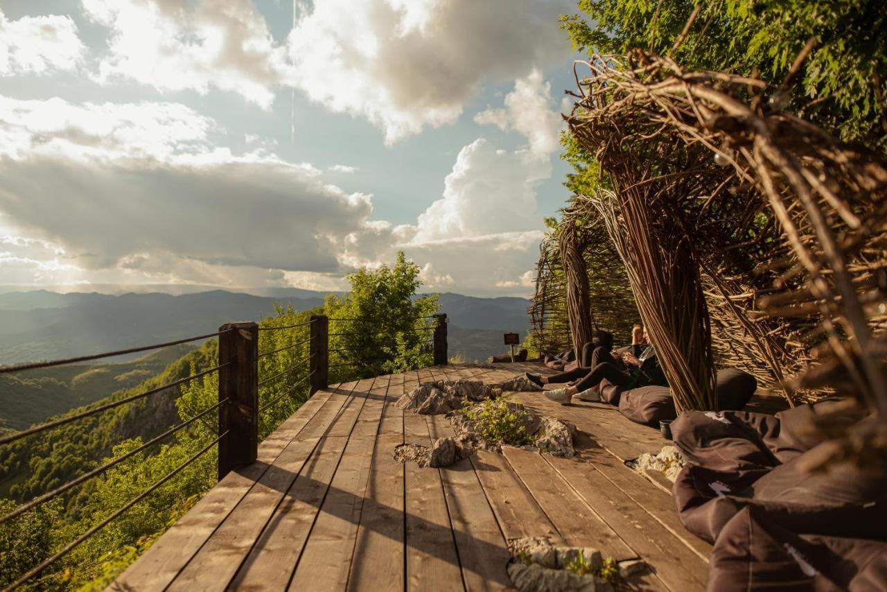 Raven'S Nest - The Hidden Village, Transylvania - Romania Sub Piatra المظهر الخارجي الصورة